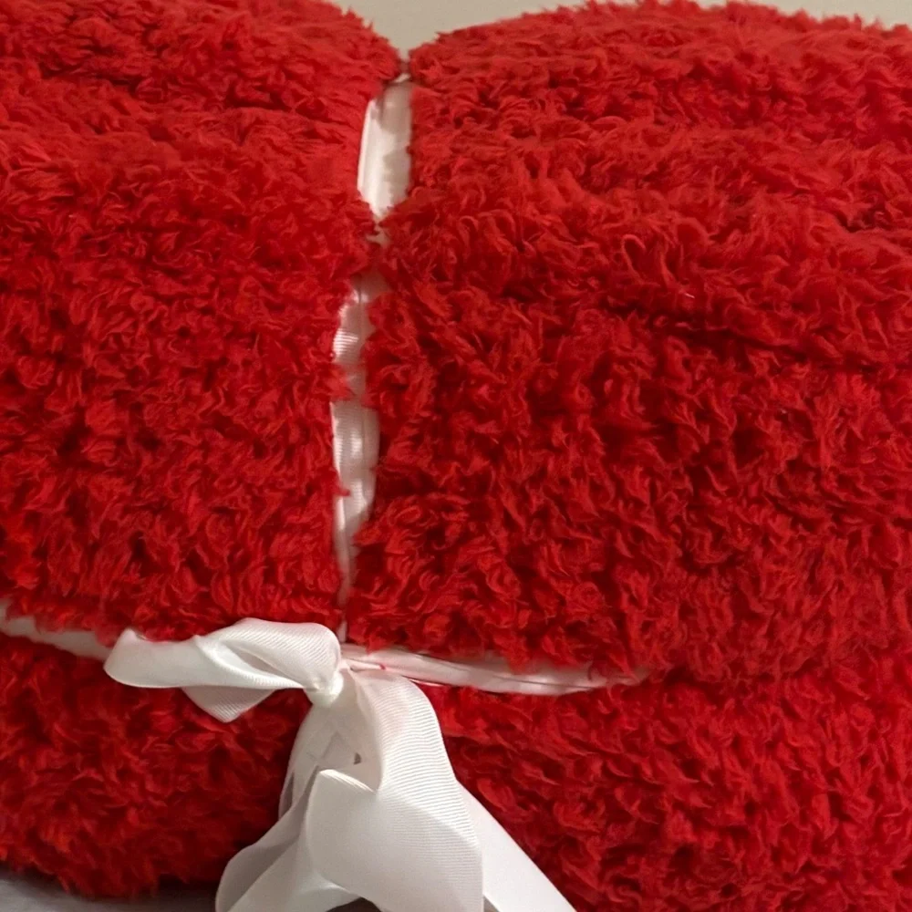 Faux Shearling Red King Blanket 102x90 new